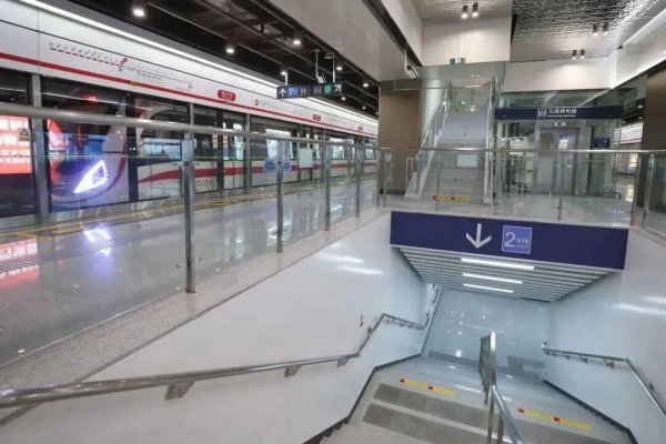 658配资 3名保洁人员，深夜死于地铁撞击